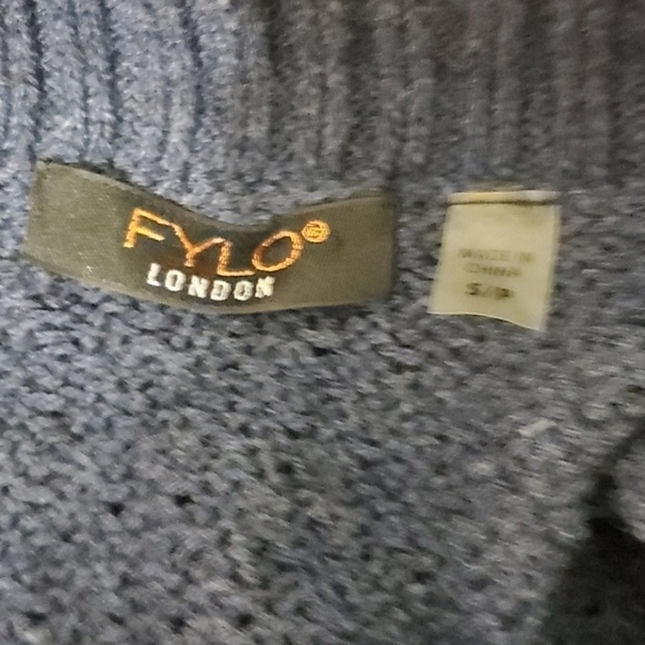 FYLO buckle front sweater vest S - Picture 4 of 4